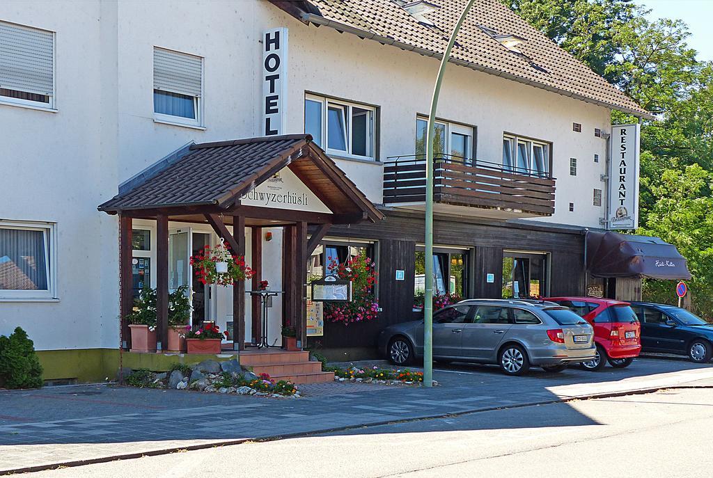 Hotel-Restaurant Schwyzerhuesli Viernheim Exteriör bild